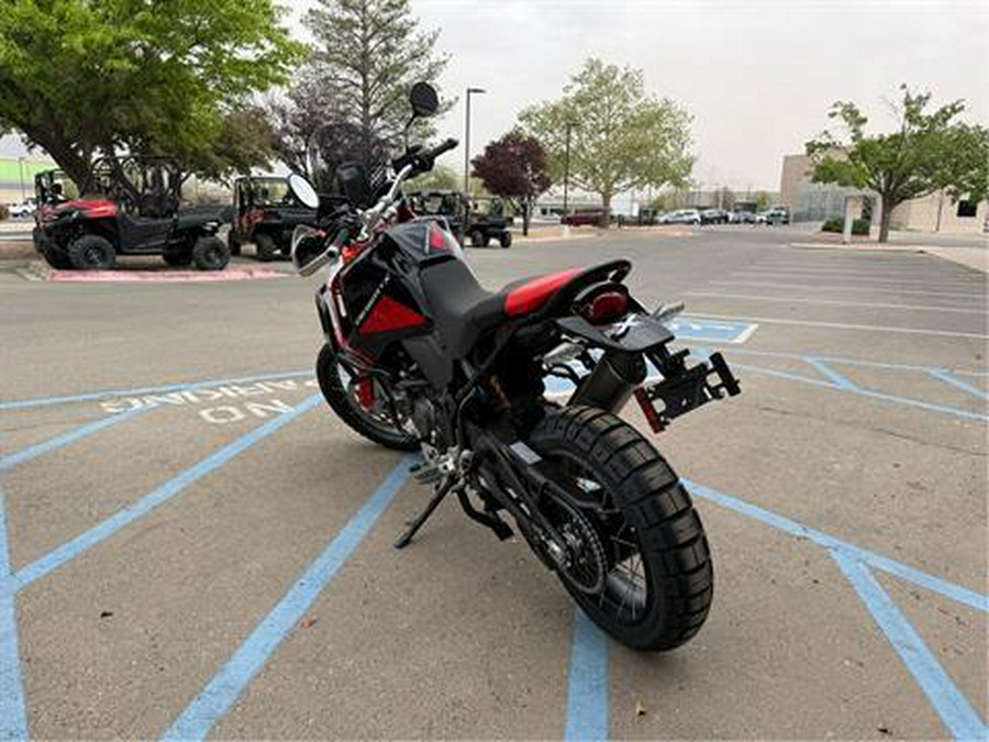 2025 Ducati DesertX Discovery