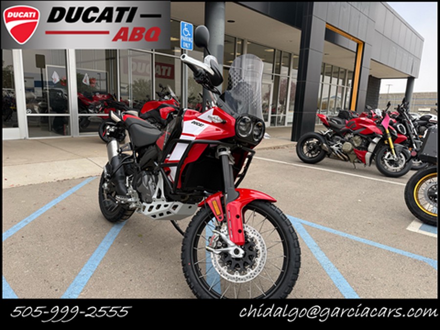 2025 Ducati DesertX Discovery