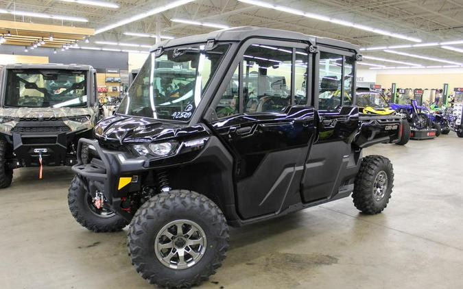 2024 Can-Am® SSV DEF MAX TEXCAB 65 HD10 BK 24 Limited HD10