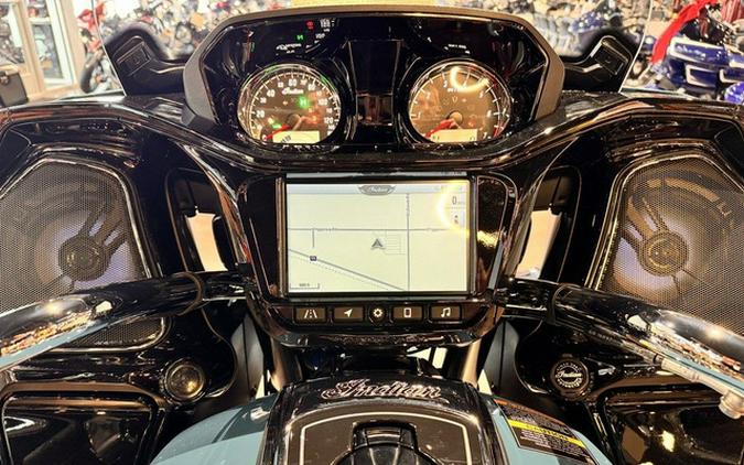 2026 Indian Challenger Limited 112 W/Powerband Audio Storm Bl