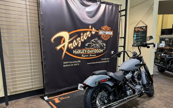 2026 Harley-Davidson® Street Bob® Dark Billiard Gray