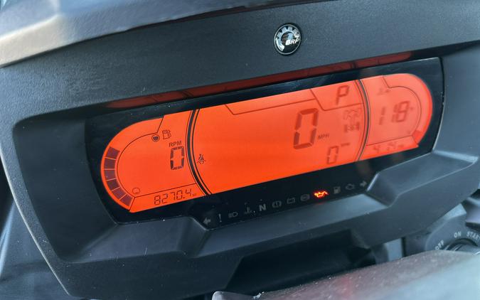 2024 Can-Am Defender Limited HD10