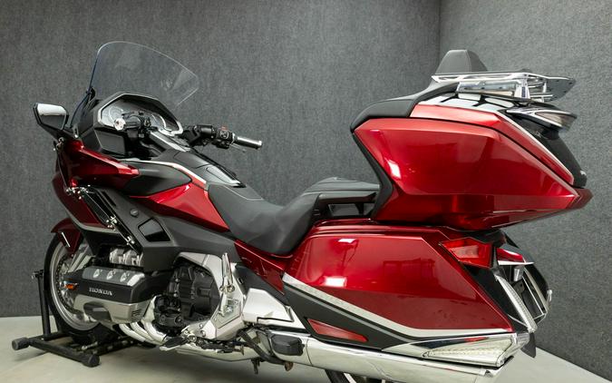 2021 HONDA GL1800D GOLDWING TOUR 1800 W/DCT & ABS
