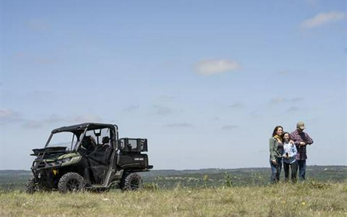 2020 Can-Am Defender DPS HD8