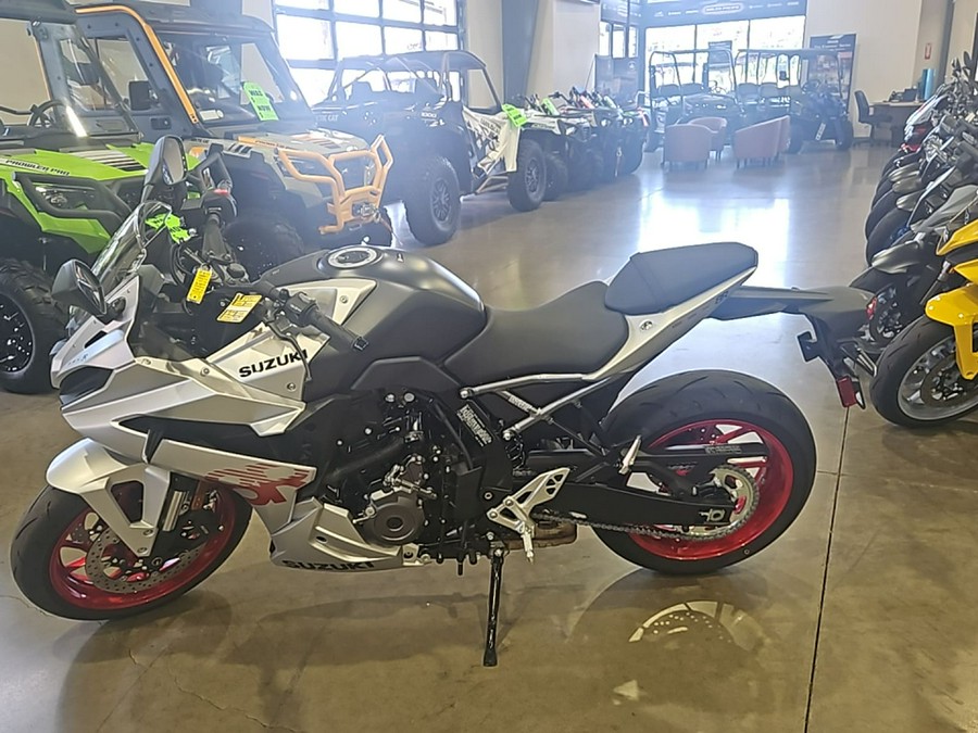 2024 Suzuki GSX 8R