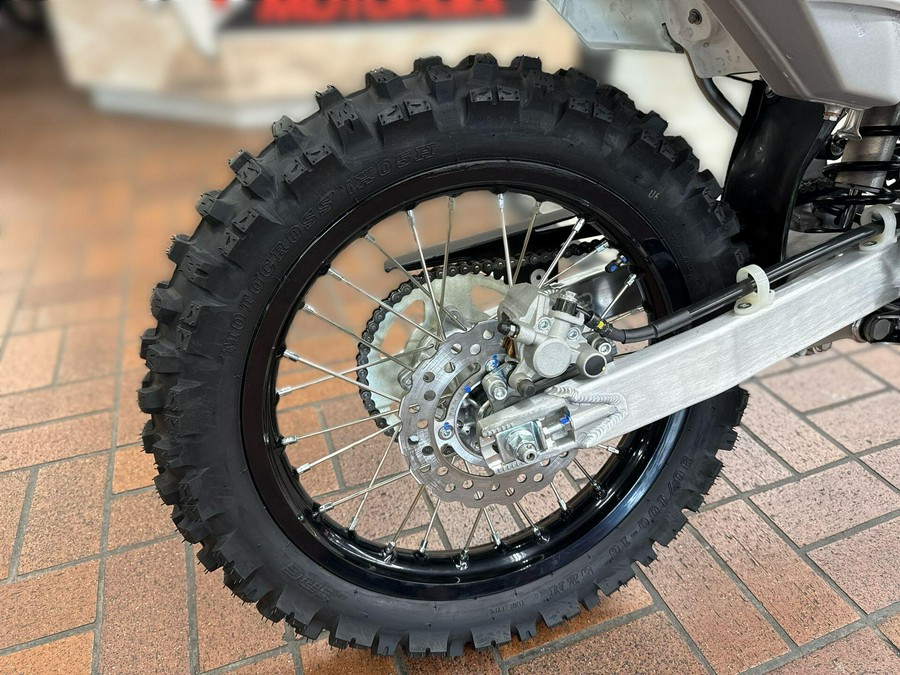 2026 Kawasaki KLX 140R