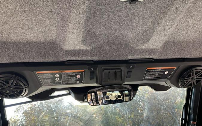 2026 Can-Am Defender MAX Limited HD11