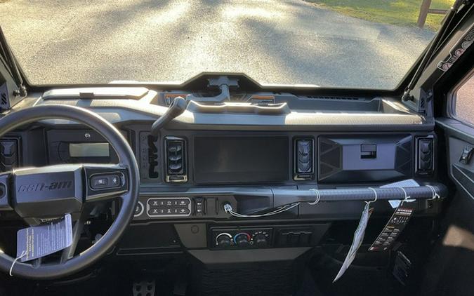 2026 Can-Am Defender MAX Limited HD11