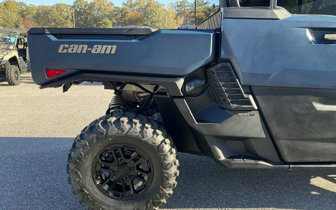 2026 Can-Am Defender MAX Limited HD11