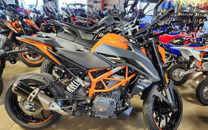 2023 KTM 390 Duke