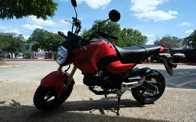 New 2025 HONDA GROM CHERRY RED