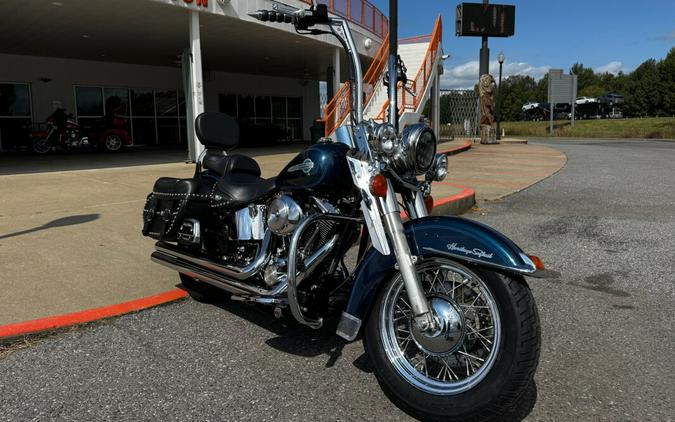 2002 Harley-Davidson Heritage Softail® Classic Luxury Blue