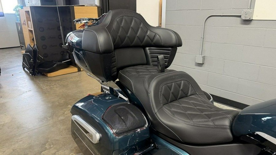 2026 Indian Pursuit Limited 112 W/Powerband Audio Cascade Gre