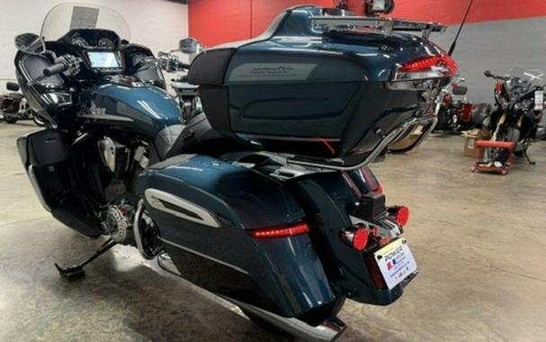 2026 Indian Pursuit Limited 112 W/Powerband Audio Cascade Gre