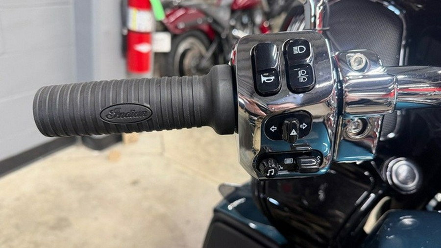 2026 Indian Pursuit Limited 112 W/Powerband Audio Cascade Gre