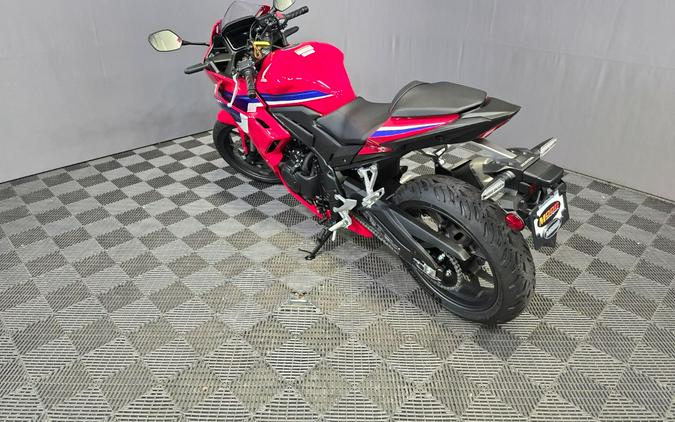 2025 Honda CBR500R
