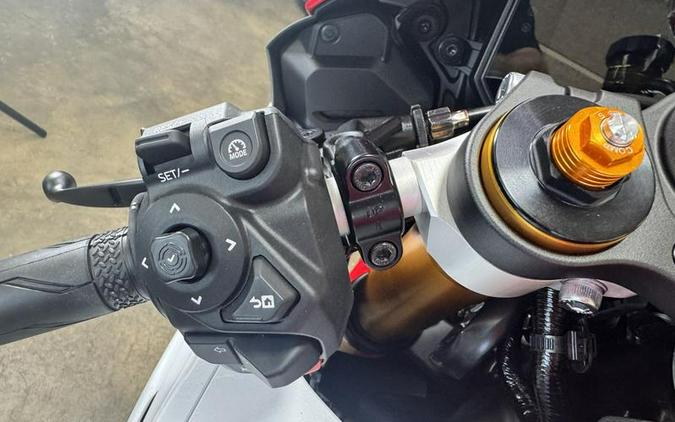 2026 Yamaha YZF-R7 70th Anniversary Edition