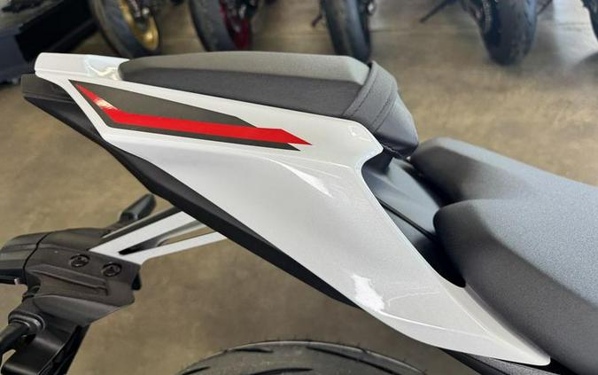 2026 Yamaha YZF-R7 70th Anniversary Edition