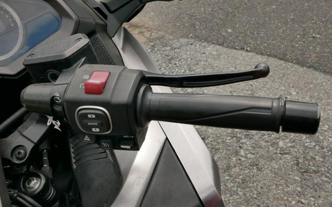 2018 Honda Gold Wing Matte Majestic Silver Candy Ardent Red