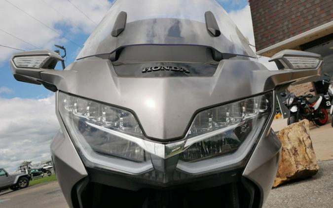 2018 Honda Gold Wing Matte Majestic Silver Candy Ardent Red