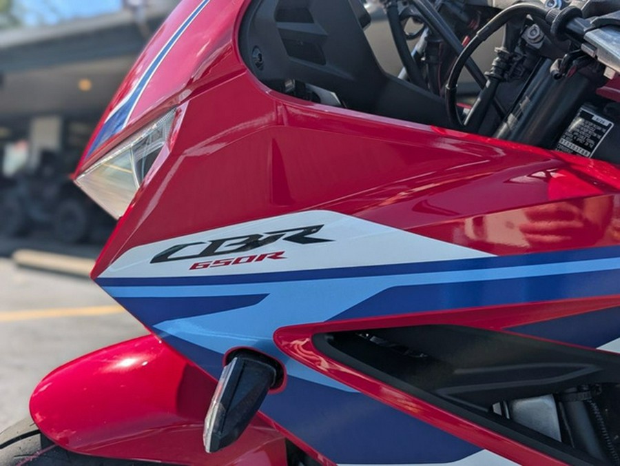 2026 Honda CBR650R E-Clutch