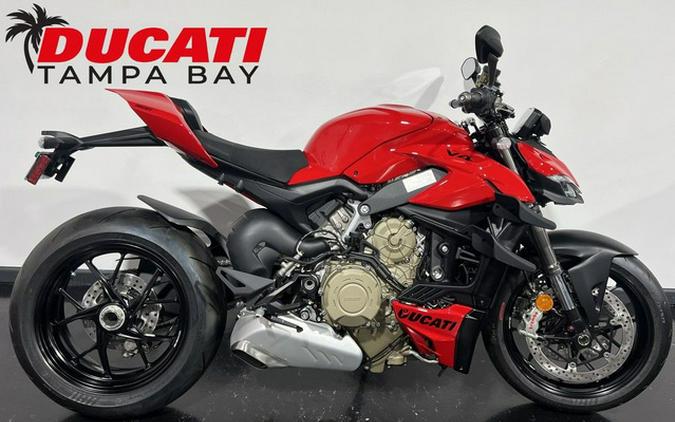 2024 Ducati Streetfighter V4 Red