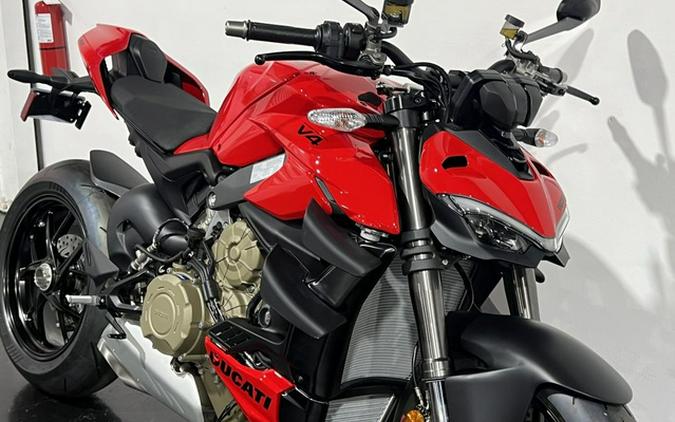 2024 Ducati Streetfighter V4 Red