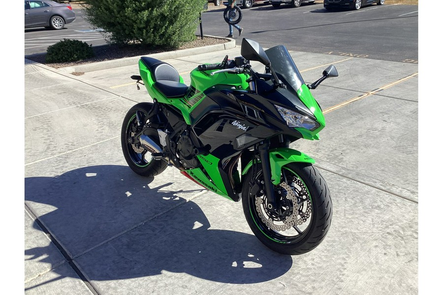 2023 Kawasaki Ninja® 650 KRT Edition ABS