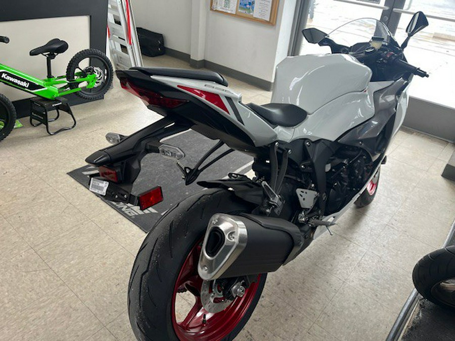 2025 Kawasaki Ninja® ZX™-6R