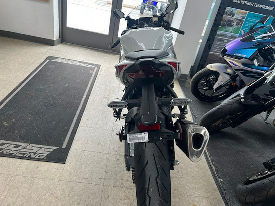 2025 Kawasaki Ninja® ZX™-6R