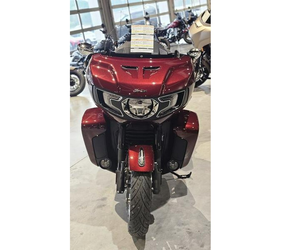 2025 Indian Motorcycle® Pursuit® Limited 112 w/PowerBand Audio Maroon Metallic