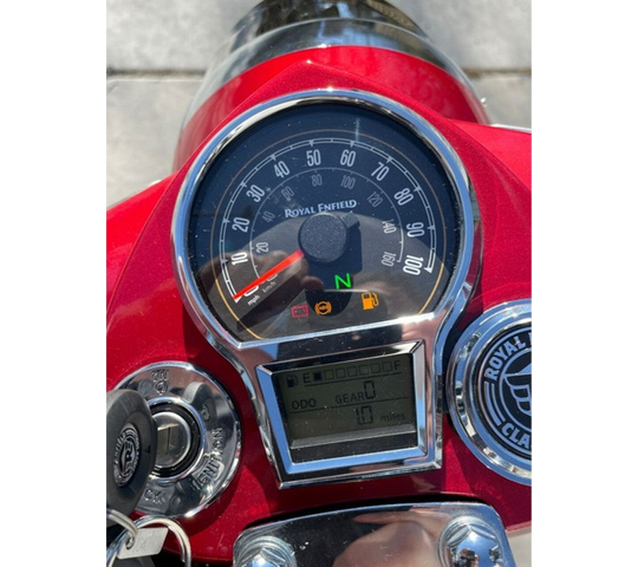 2026 Royal Enfield CLASSIC 350- MADRAS RED