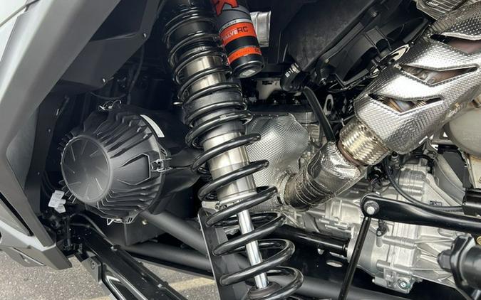 2026 Can-Am Maverick R MAX X Rc With Smart-Shox