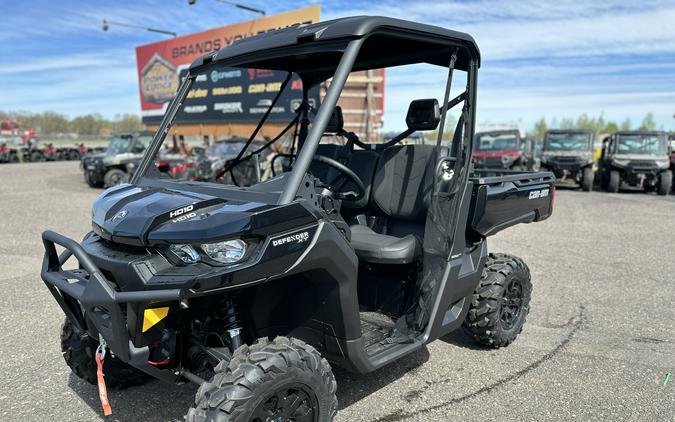 2024 Can-Am™ Defender XT HD10