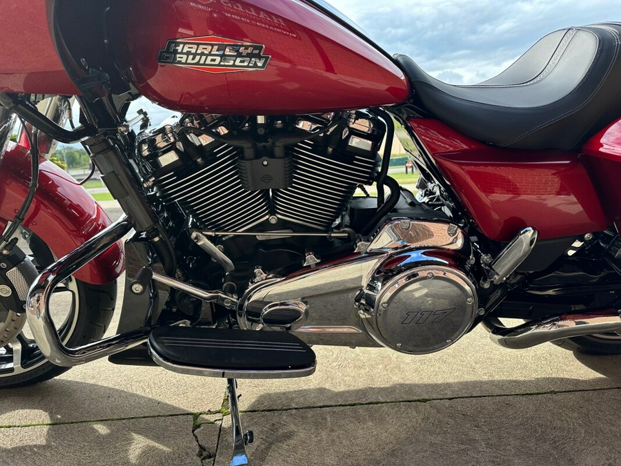 2025 Harley-Davidson Road Glide FLTRX in Brilliant Red & Chrome