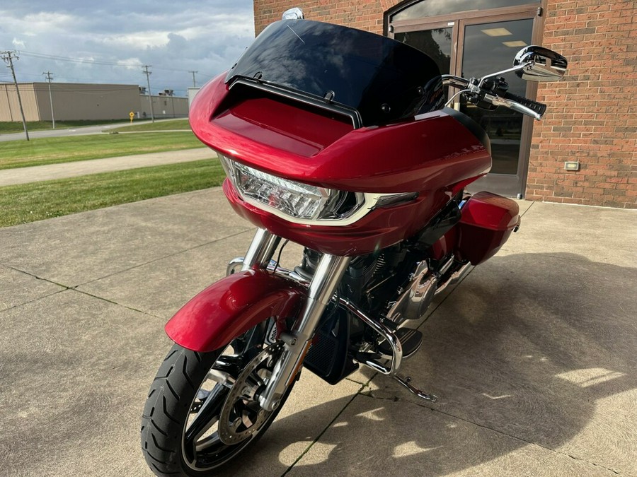 2025 Harley-Davidson Road Glide FLTRX in Brilliant Red & Chrome