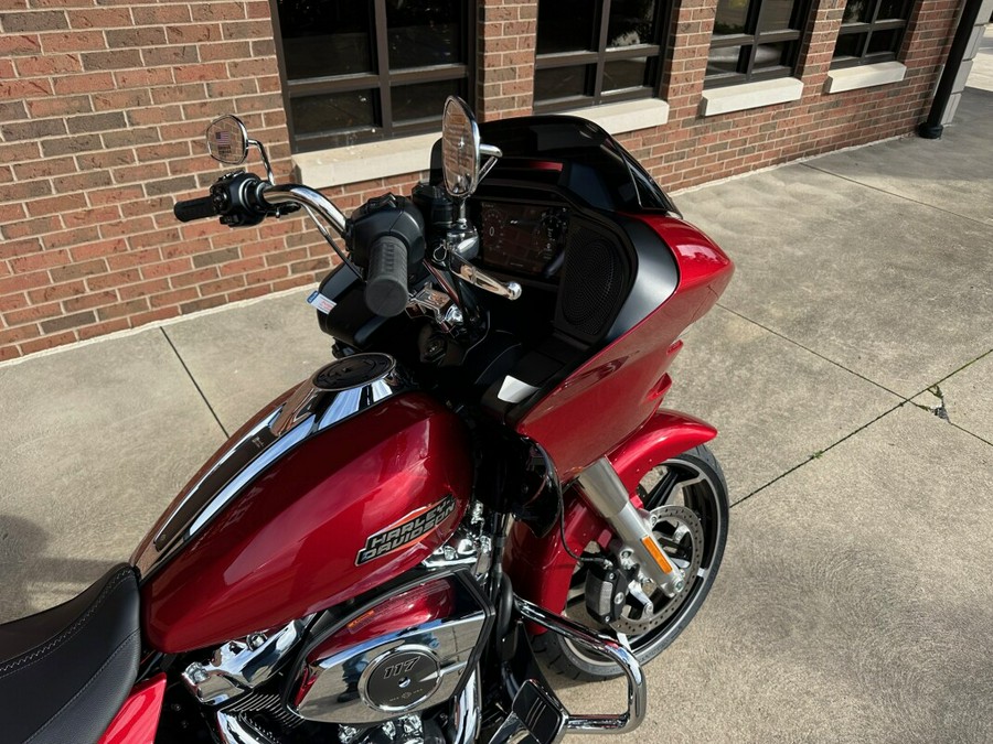 2025 Harley-Davidson Road Glide FLTRX in Brilliant Red & Chrome