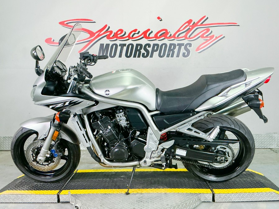 2005 Yamaha FZ1