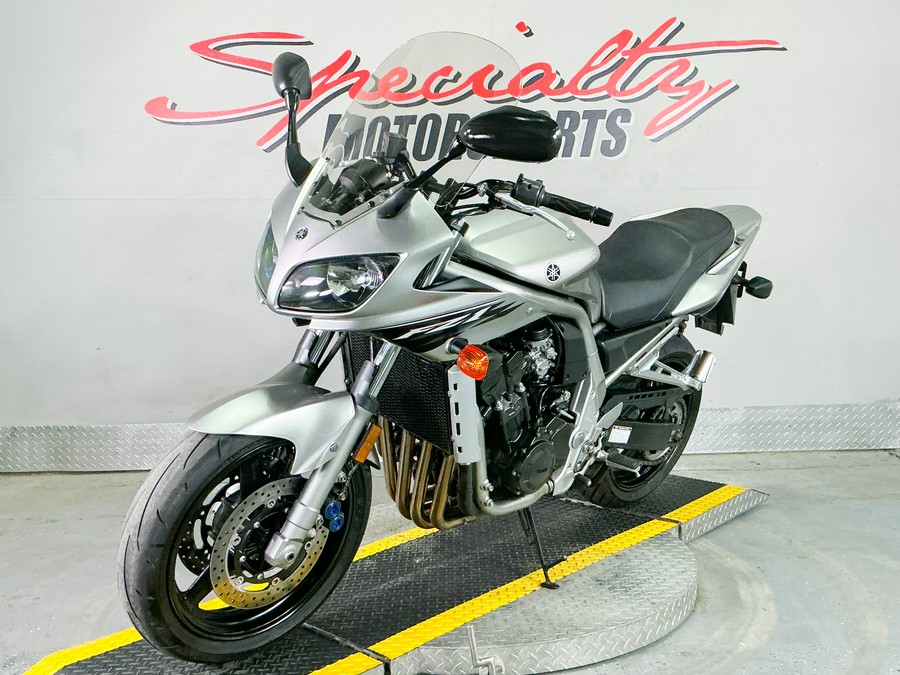 2005 Yamaha FZ1