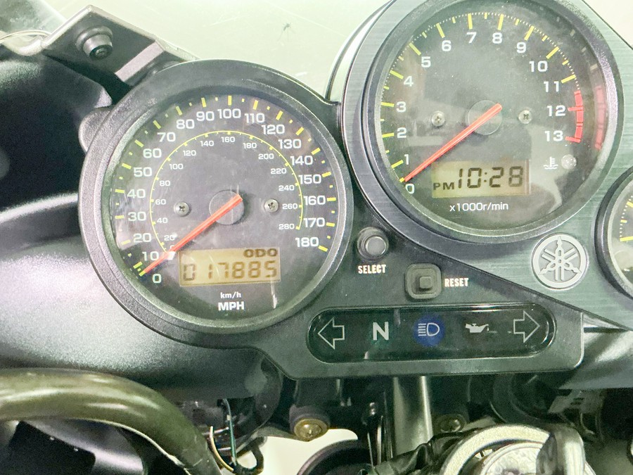 2005 Yamaha FZ1