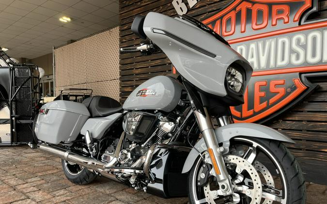 FLHX 2024 Street Glide®