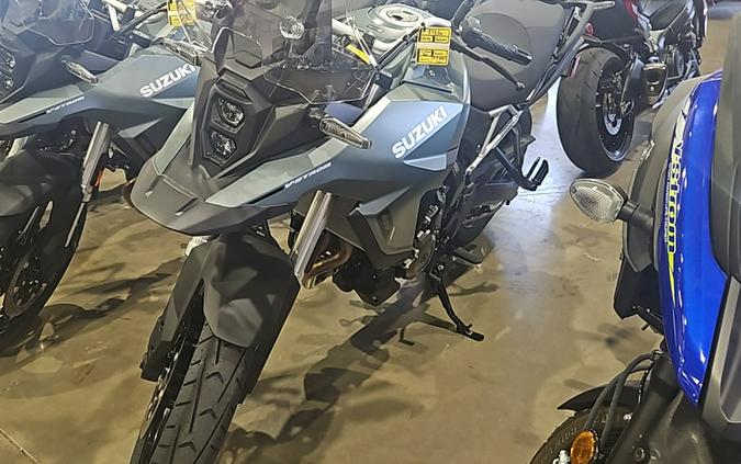 2024 Suzuki V-Storm 800