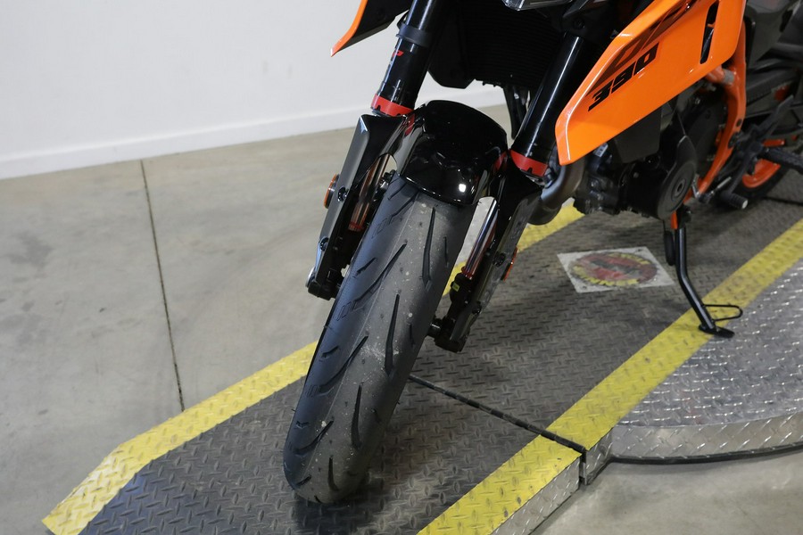 2024 KTM 390 Duke