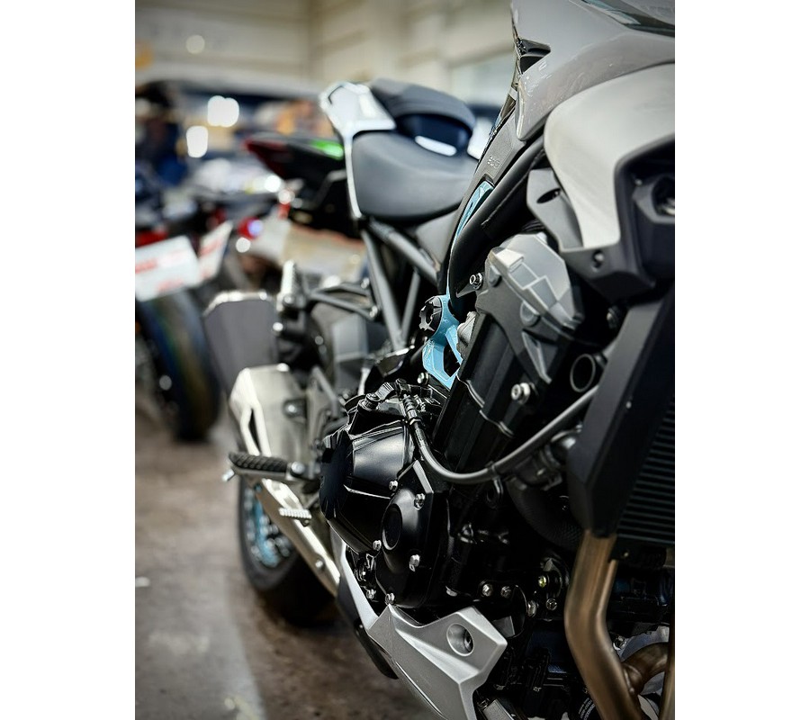 2025 Kawasaki Z900 ABS