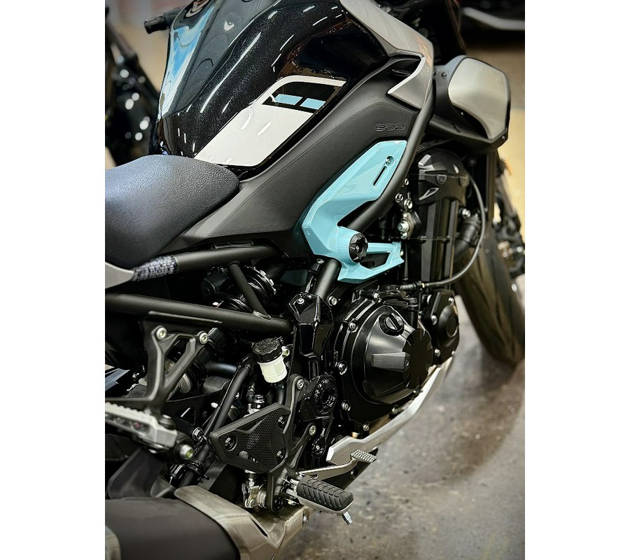 2025 Kawasaki Z900 ABS