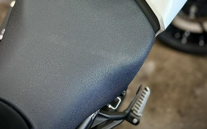 2025 Kawasaki Z900 ABS