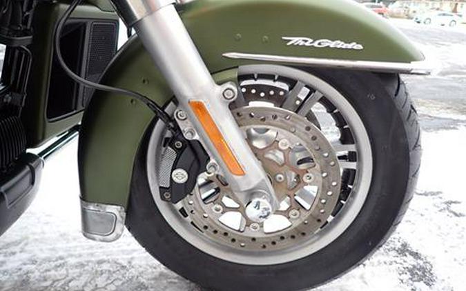 2022 Harley-Davidson Tri Glide Ultra (G.I. Enthusiast Collection)