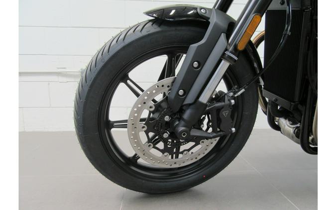 2025 SPEED TWIN 900 - Triumph