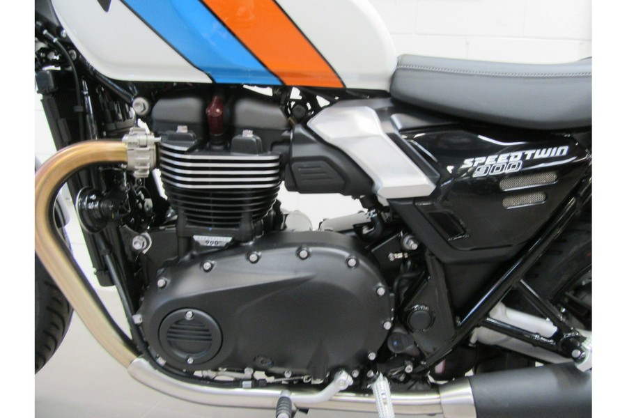 2025 SPEED TWIN 900 - Triumph