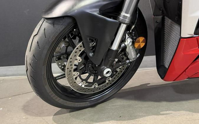 2022 Ducati Streetfighter V2